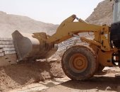 تنفيذ 115 قرار إزالة بمساحة 75 ألف متر مربع بأسوان.. صور