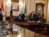 جامعة القاهرة توقع بروتوكول تعاون مع تنسيقية شباب الأحزاب لبناء هوية الطلاب