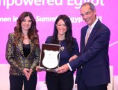 "قمة مايكروسوفت" تكرم وزيرة التعاون الدولي لدورها في دعم جهود تمكين المرأة 