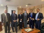 سفير فلسطين بالقاهرة يستقبل وفدًا من اتحاد المحامين العرب  