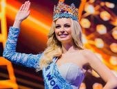 البولندية كارولينا بيلاوسكا تتزين بتاج ملكة جمال العالم 2021.. صور