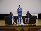 مخرج "باب الدنيا" بمهرجان الإسماعيلية: صورت الفيلم بهاتفي الشخصي