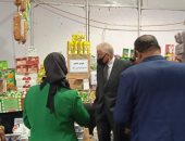 "اللحمة بـ95 جنيها".. محافظ جنوب سيناء يفتتح معرض أهلا رمضان (صور)