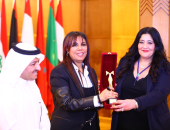 جامعة الدول العربية تكرم الفنانة العربية شاليمار شربتلى بجائزة الشخصية المبدعة