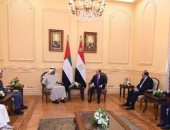 قمة الأخوة والصداقة فى شرم الشيخ.. الرئيس السيسى يبحث مع الشيخ محمد بن زايد تعزيز التعاون بين مصر والإمارات فى كافة المجالات.. ويؤكد موقف القاهرة الثابت تجاه أمن الخليج.. ورفض أي ممارسات تسعى إلى زعزعة استقراره