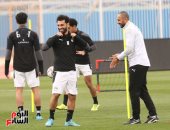 ما بين التفاؤل و الجدية محمد صلاح يقود معسكر الفراعنة استعدادا للسنغال