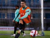 استعدادات قوية لـ رونالدو قبل مواجهة البرتغال وتركيا بملحق المونديال.. صور