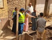 حياة كريمة بأسوان.. تمويل المشروعات الصغيرة ومتناهية الصغر  بالقرى المستهدفة لتشغيل الشباب.. قوافل طبية تجرى أعمال الكشف والعلاج مجانا .. توسيع الخدمات الإلكترونية بالمحافظة.. ويوليو يشهد إدراج قرى جديدة