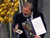 صحفى روسى حائز على نوبل للسلام يعرض ميداليته للبيع لصالح لاجئى أوكرانيا 