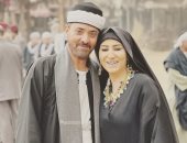 وفاء عامر بالجلابية وفتحى عبد الوهاب بـ"العمة والقفطان" فى كواليس جزيرة غمام