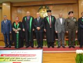 محمود شعراوي يشارك في مناقشة رسالة دكتوراة محافظ الوادي الجديد بأكاديمية ناصر