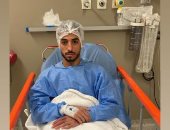 أول صور لـ محمد عبد المنعم داخل المستشفى بعد إصابته فى مباراة السنغال