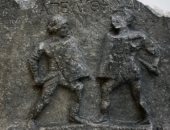 هل خاضت النساء مباريات المصارعة الوحشية فى روما القديمة؟