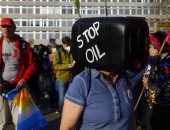 احتجاجات حول العالم تنادى باتخاذ إجراءات ضد تغير المناخ