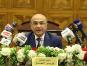 وفد من "الشهر العقارى" يهنئ أيمن عبد السلام بعد توليه رئاسة هيئة المساحة