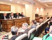 وزير التموين للنواب: غلق أى مخبز يواجهه زيادة حصة الدقيق فى مخابز أخرى