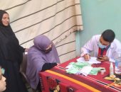 قافلة طبية مجانية تجوب مدينة قوص بمحافظة قنا.. صور