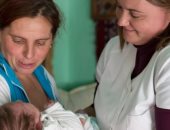 الصحة العالمية تحث على توفير الرعاية للأطفال في الأسابيع الأولى للولادة