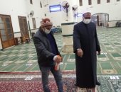 حملة نظافة وتعقيم بجميع مساجد السويس استعدادًا لشهر رمضان.. صور