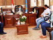 محافظ الغربية: 252 قافلة وتوفير 7773 فرصة عمل لأهالى مركز زفتى