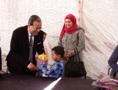 رئيس جامعة سوهاج يفتتح معرض جامعة الطفل الخيري لصالح الأيتام.. صور