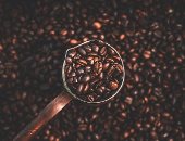 6 أفكار مختلفة لتقديم القهوة.. التمر والمكسرات مناسبة لرمضان