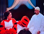 الكبير أوى الحلقة 5.. مربوحة تقدم عرض أزياء للكبير بملابس نمر وفرع نور