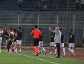 الزمالك يخطف المركز الثاني من بيراميدز بثلاثية في ليلة تألق عاشور وبن شرقي.. صور