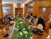 محافظ بورسعيد يناقش آليات تنفيذ مهرجان "مراقبة الطيور المهاجرة"