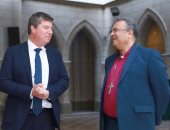 رئيس الطائفة الإنجيلية يستقبل السفير البلجيكى بكنيسة قصر الدوبارة