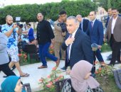 محافظ سوهاج يشارك في حفل إفطار جماعى لـ300 شخص من ذوى الهمم.. صور وفيديو