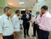 نائب محافظ قنا يتابع سير العمل بالمراكز التكنولوجية في قفط وقوص