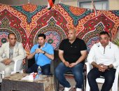 الدكتور أشرف صبحي يعقد لقاء حواريا مفتوحا مع شباب الواحات البحرية