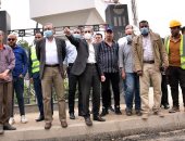 محافظ الغربية يتفقد أعمال الرصف بمدينتى سمنود وزفتى