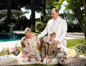 الأمير ألبرت والأميرة تشارلين يشاركان صورة عيد الفصح مع أطفالهما