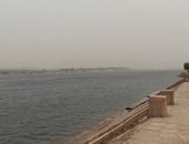 توقف الملاحة الجوية والنهرية فى أسوان بسبب سوء الطقس.. لايف