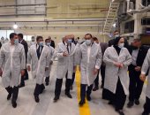 رئيس الوزراء: الصناعة تحظى باهتمام كبير من الرئيس ويكلف بتقديم الدعم للقطاع..صور