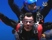 محمود الونش من ارتفاع 15 ألف قدم: نفسى أفضل هنا وأحلى صوت زملكاوى.. فيديو