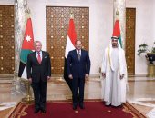 لقاء الأشقاء على مأدبة إفطار "الاتحادية".. الرئيس السيسى والعاهل الأردنى وولى عهد أبو ظبى يؤكدون ضرورة احترام الوصاية الهاشمية التاريخية في حماية الأماكن المقدسة بالقدس..  ويطالبون بعدم تصعيد الموقف فى أوكرانيا