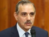 محافظ كفر الشيخ يشهد تسليم 4 عقود تقنين أراضى أملاك الدولة للمواطنين