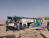مصرع شخصين وإصابة 43 آخرين فى حادث انقلاب أتوبيس بجنوب سيناء.. صور