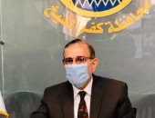 محافظ كفر الشيخ يشهد تسليم 6 عقود تقنين أراضى أملاك الدولة