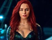 مطالب بتعيين إميليا كلارك بدلا من أمبير هيرد فى فيلم Aquaman