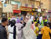 "مستقبل وطن" يوزع الهدايا والحلوى على الأطفال أمام ساحات صلاة العيد بالمحافظات ..صور