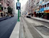 استكمال أعمال رصف شارع الجمهورية بحى شرق أسيوط ضمن خطة رفع كفاءة الشوارع