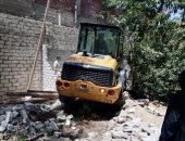 استمرار حملات إزالة تعديات البناء بدون ترخيص بمختلف مراكز ومدن الشرقية.. صور