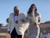 أول صور لـ بسنت شوقي بالفستان الأبيض فى حفل زفافها على محمد فراج