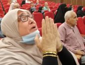 شاهد دموع الفرحة خلال فوز 22 شخصا فى قرعة الحج بشمال سيناء