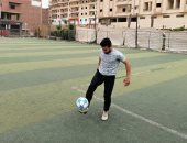 "الشعراوي" ابن المنوفية يقلد مهارات كل لاعبي كرة القدم العالميين.. فيديو وصور