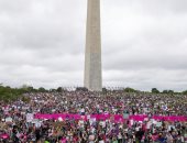 عشرات الآلاف يشاركون فى مسيرة تطالب بالحفاظ على "الإجهاض" فى الولايات المتحدة